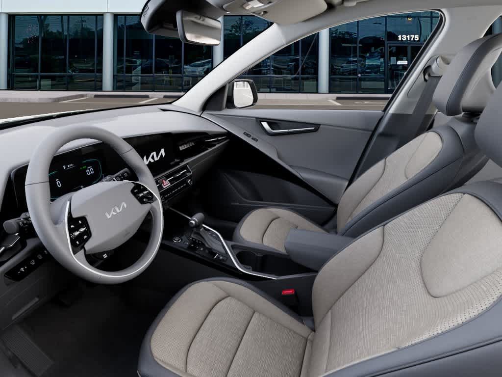 New 2026 Kia Niro FWD image 17