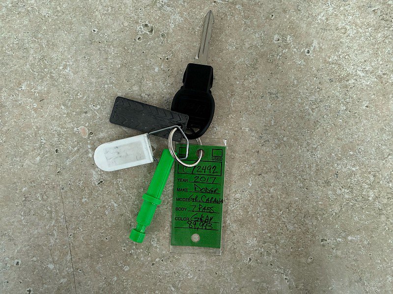 Used 2017 Dodge Grand Caravan SXT w/ Rear Park Assist Package image 29