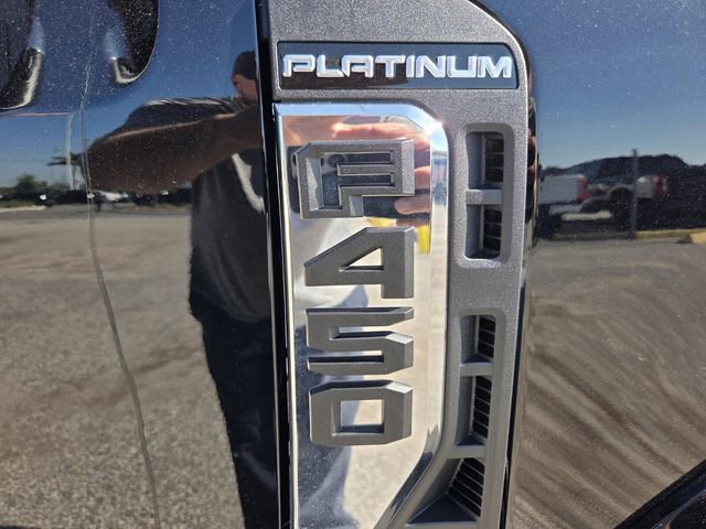 Certified 2026 Ford F450 Platinum w/ Platinum Plus Package AWD/4WD image 19