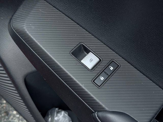 Used 2025 Mitsubishi Outlander SE AWD/4WD image 17