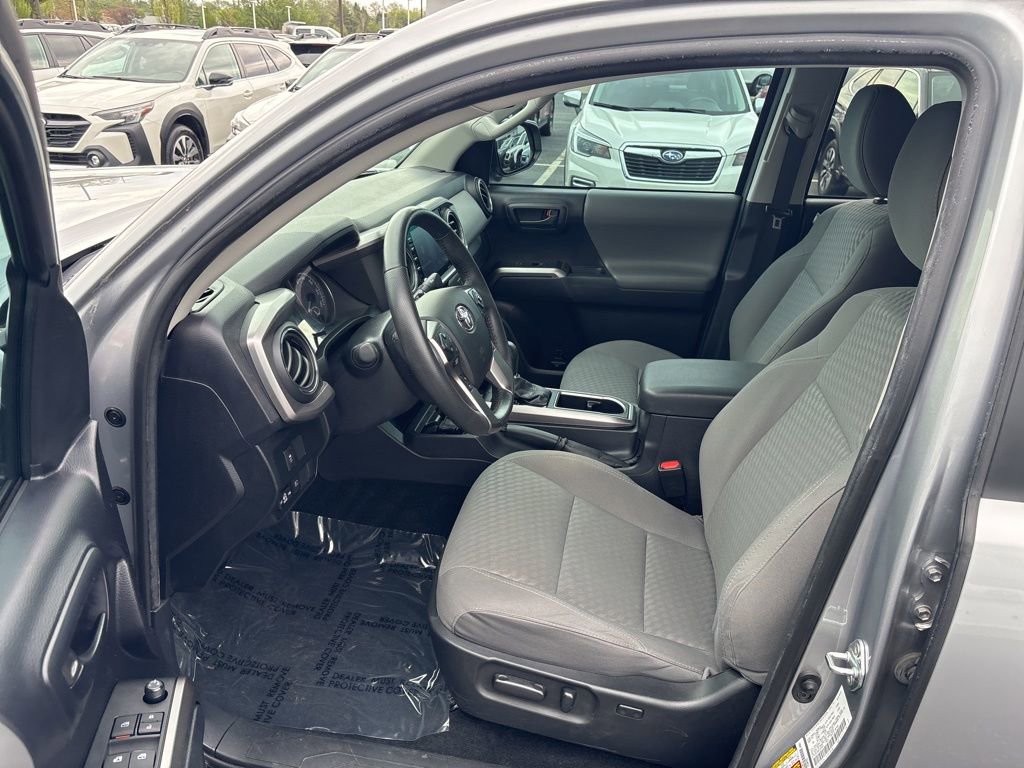 Used 2021 Toyota Tacoma SR5 image 9