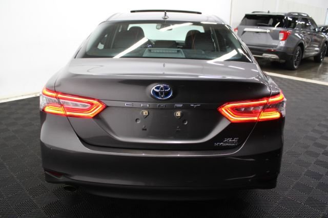 Used 2019 Toyota Camry XLE FWD image 10