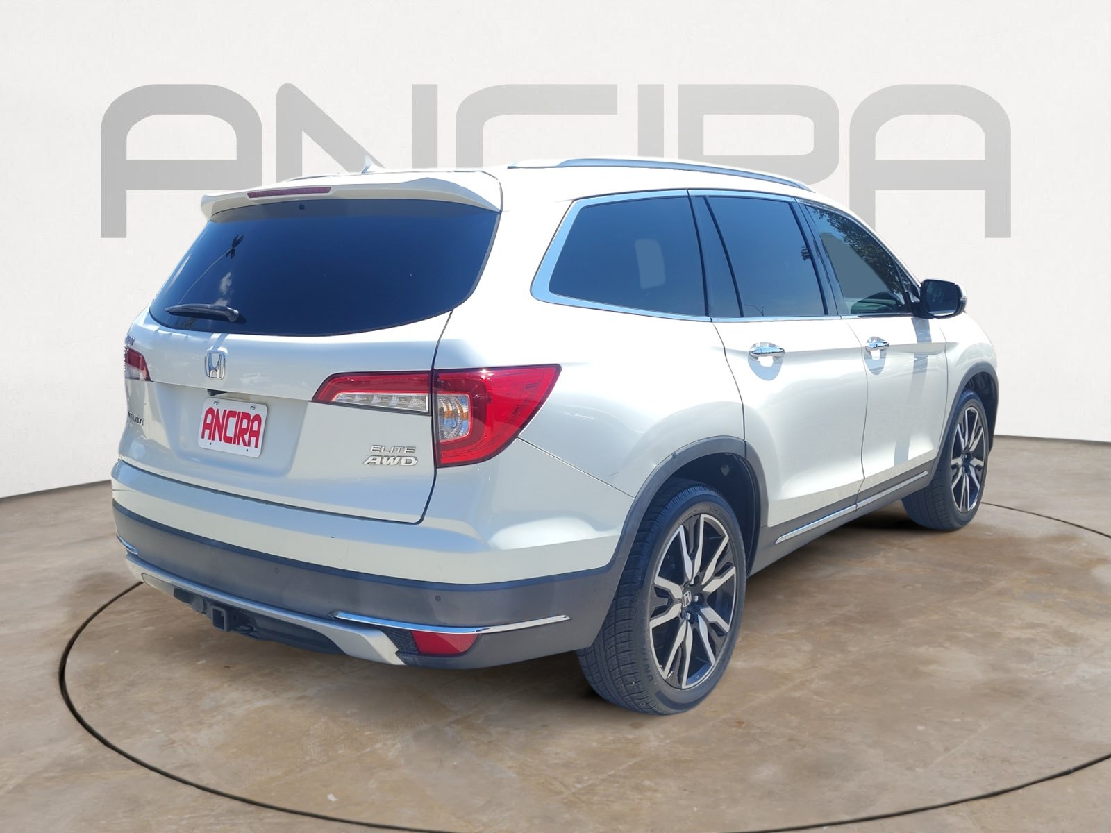 Used 2019 Honda Pilot Elite image 11