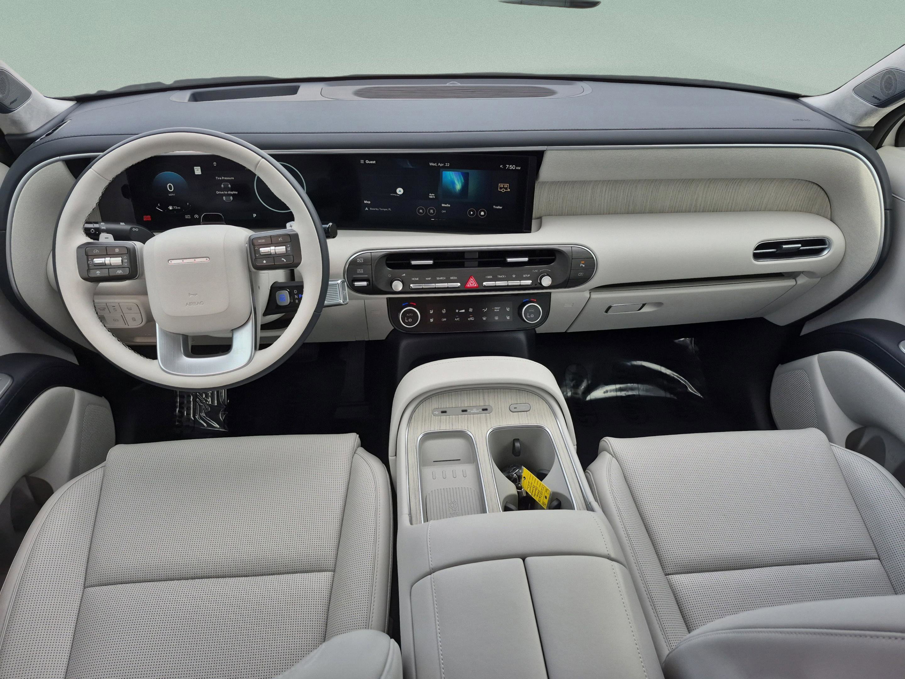 Certified 2026 Hyundai Palisade Calligraphy FWD image 11