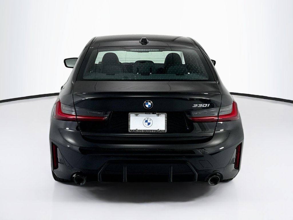 New 2026 BMW 330i Sedan w/ M Sport Package RWD image 6