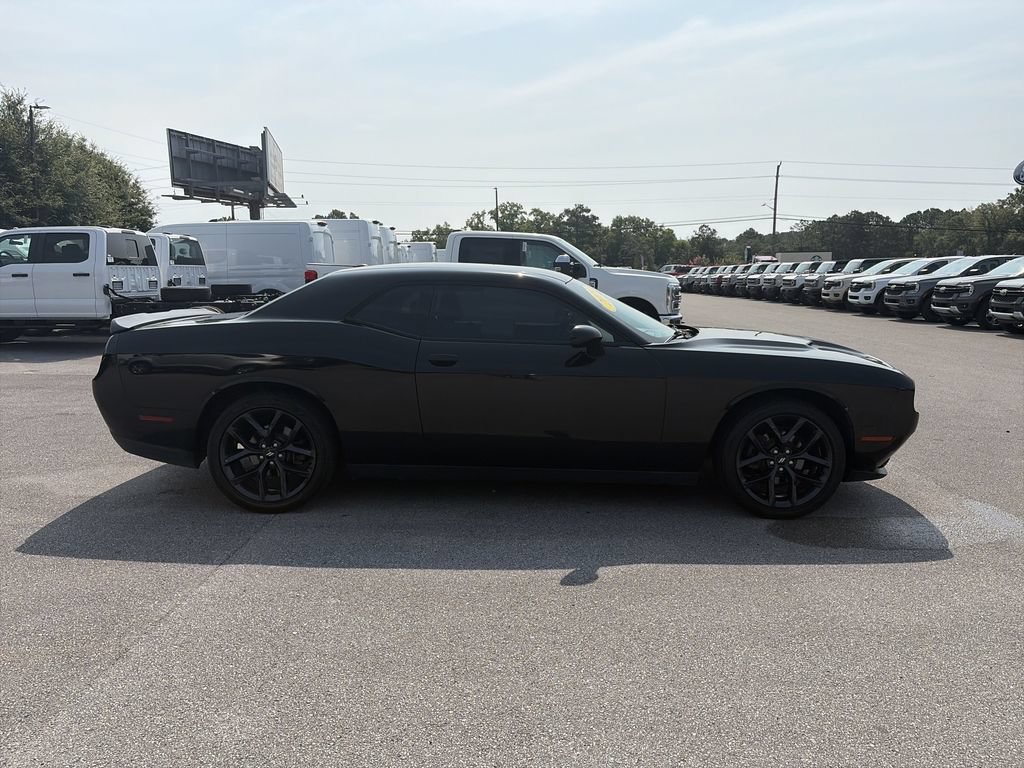 Used 2019 Dodge Challenger SXT w/ Blacktop Package RWD image 8