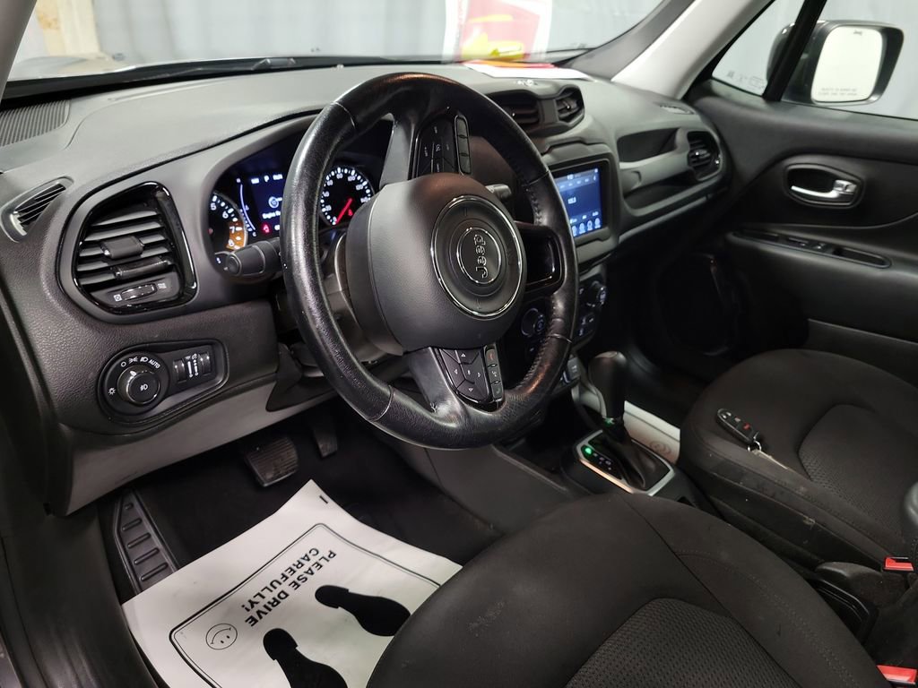 Used 2020 Jeep Renegade Altitude image 14