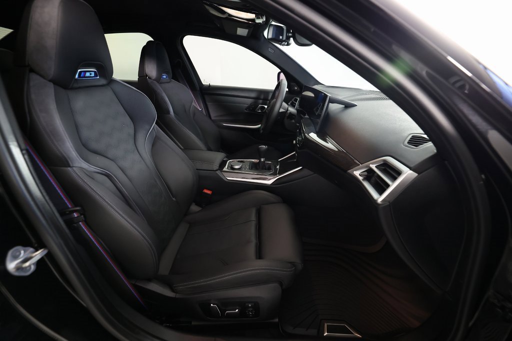 Used 2025 BMW M3 w/ Executive Package image 10