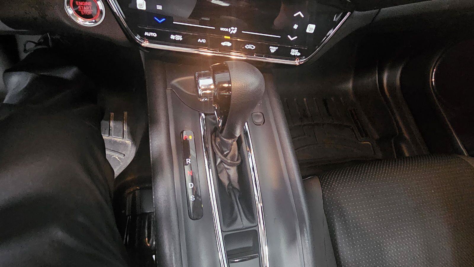 Used 2022 Honda HR-V EX image 9