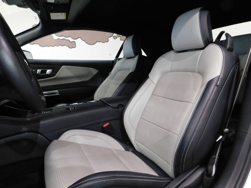 Used 2025 Ford Mustang GT Premium RWD image 48