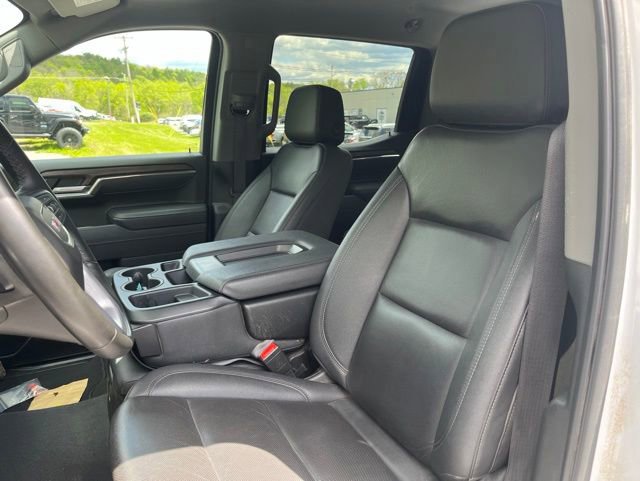 Used 2025 GMC Sierra 1500 SLT AWD/4WD image 12