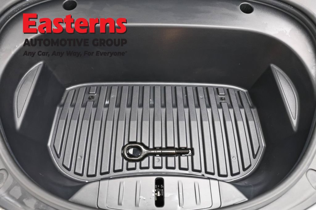 Used 2023 Tesla Model 3 Standard Range RWD image 7