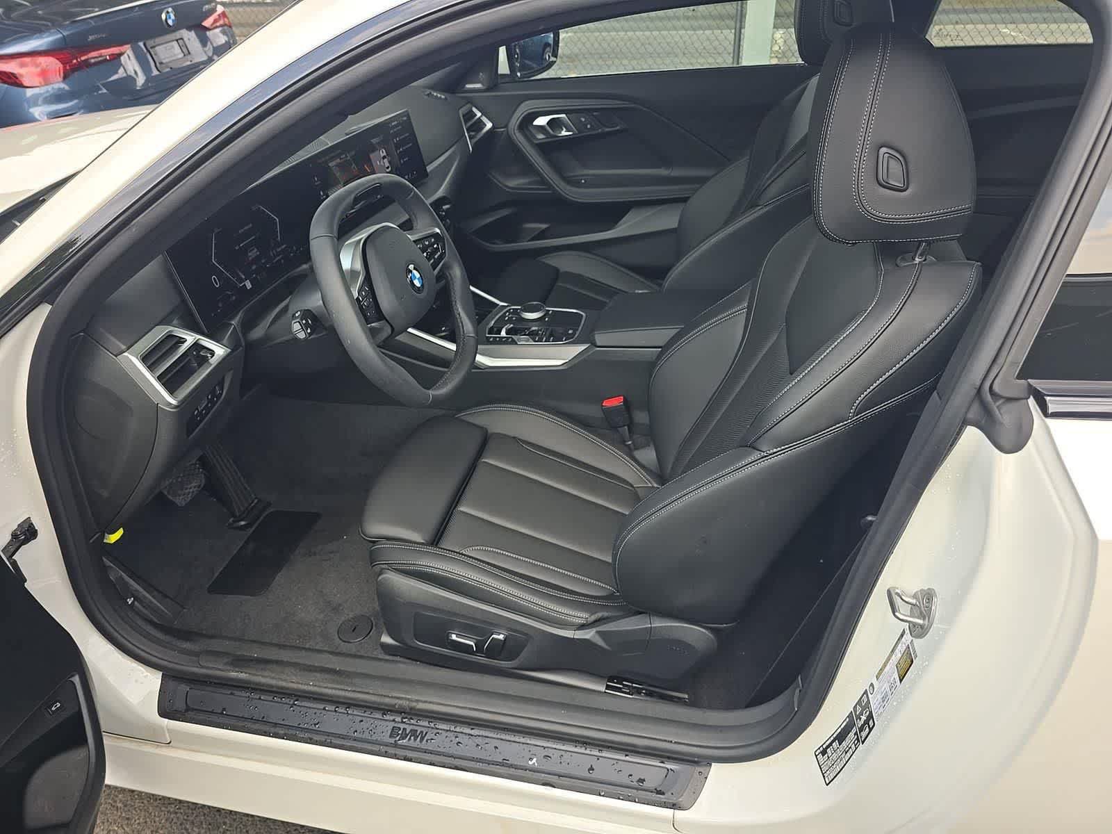 Used 2025 BMW 230i xDrive Coupe w/ Premium Package AWD/4WD image 13