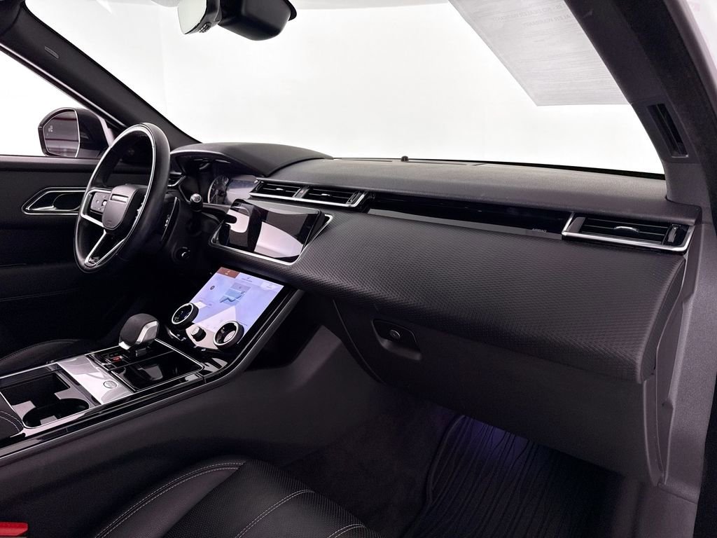 Used 2023 Land Rover Range Rover Velar R-Dynamic S image 13