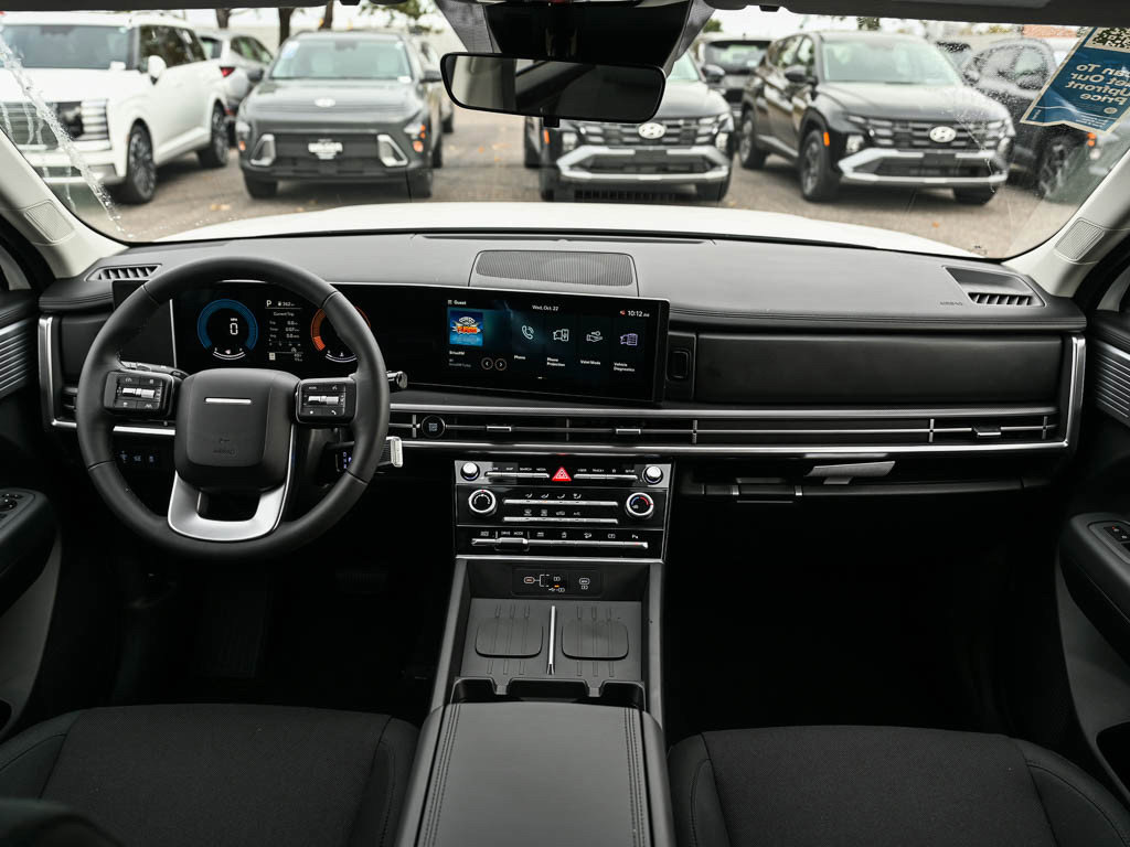 New 2026 Hyundai Santa Fe SE image 14