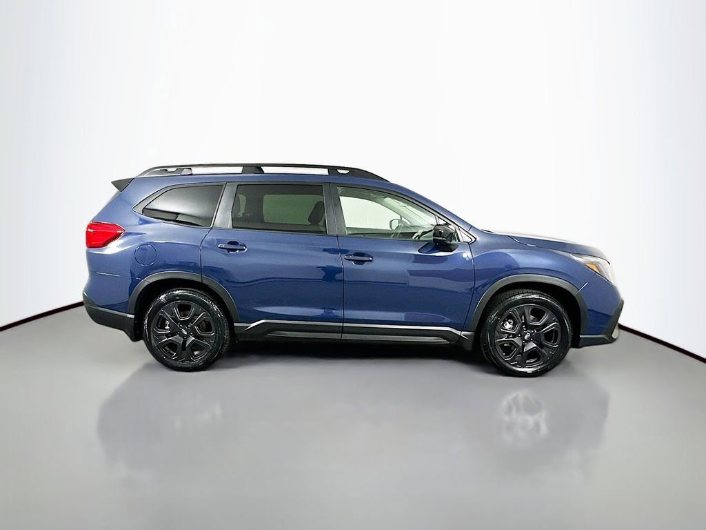Used 2025 Subaru Ascent Onyx Edition w/ Onyx Package image 4