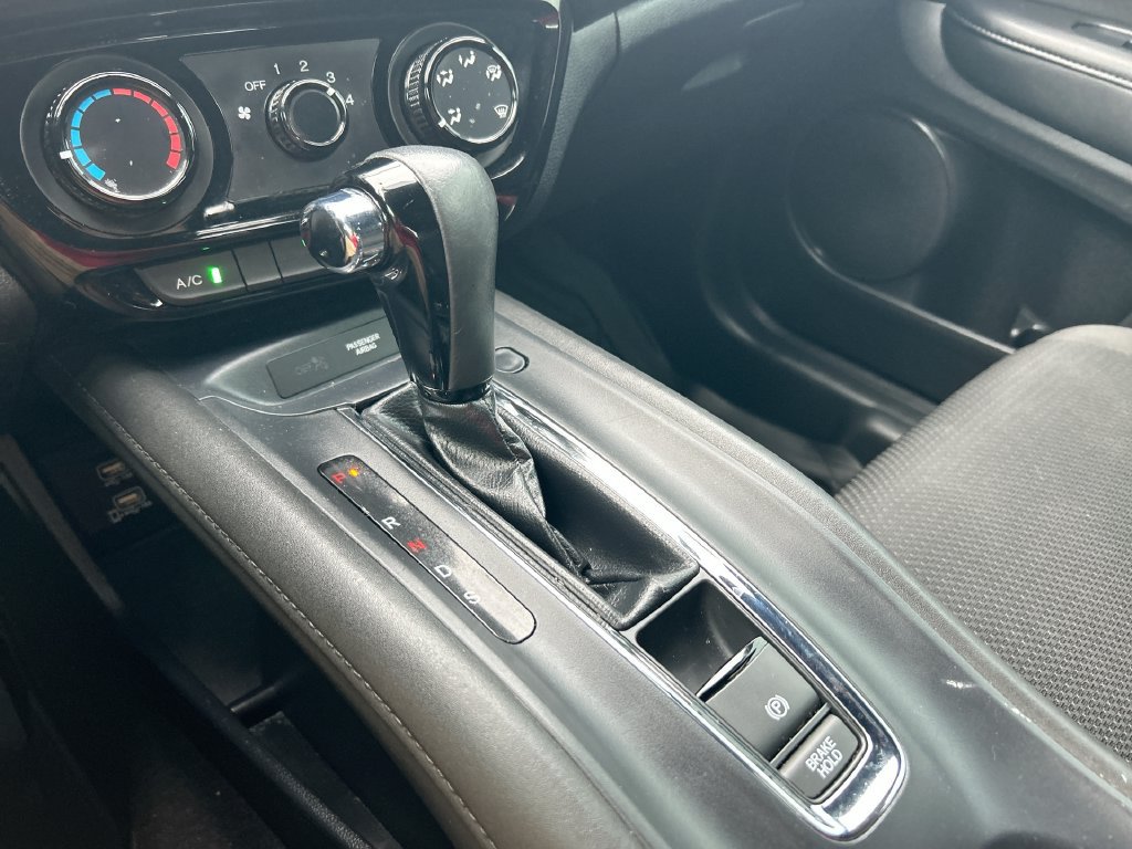 Used 2022 Honda HR-V Sport image 22