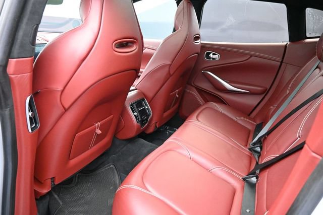 Used 2021 Aston Martin DBX AWD/4WD image 15
