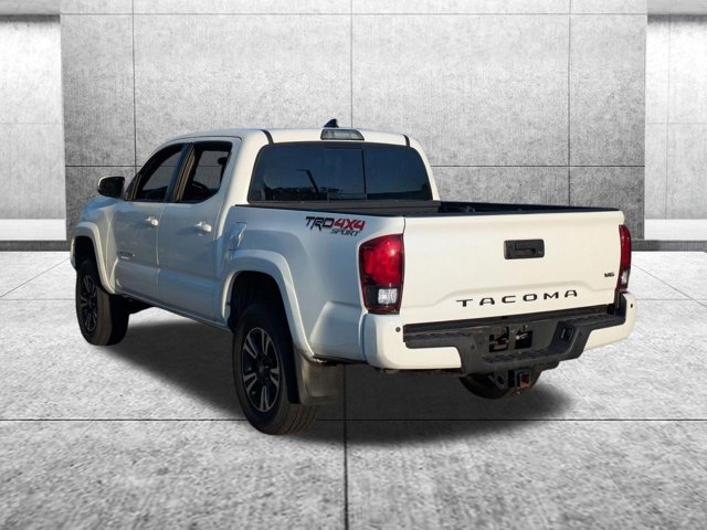 Used 2019 Toyota Tacoma TRD Sport w/ Technology Package AWD/4WD image 5