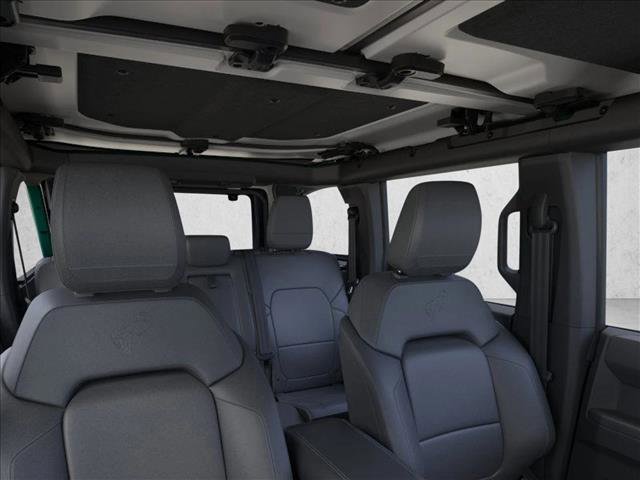 New 2025 Ford Bronco Badlands image 12