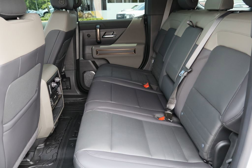 Used 2025 GMC Hummer EV 3X AWD/4WD image 29