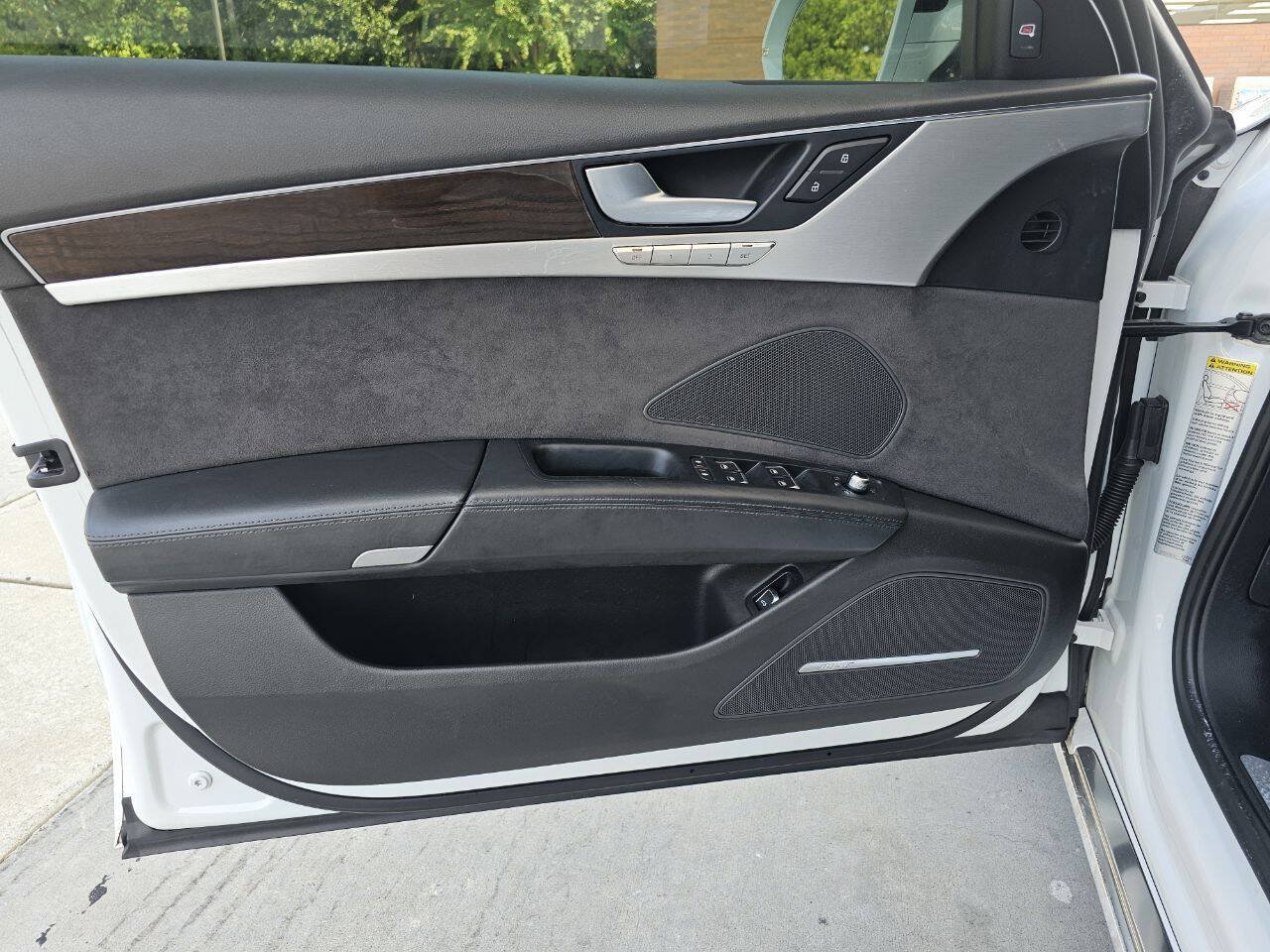 Used 2014 Audi A8 L 4.0T w/ Luxury Package AWD/4WD image 22