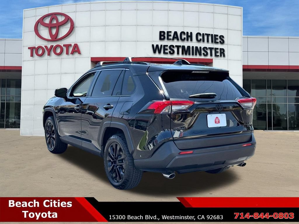 Certified 2020 Toyota RAV4 XLE Premium AWD/4WD image 8