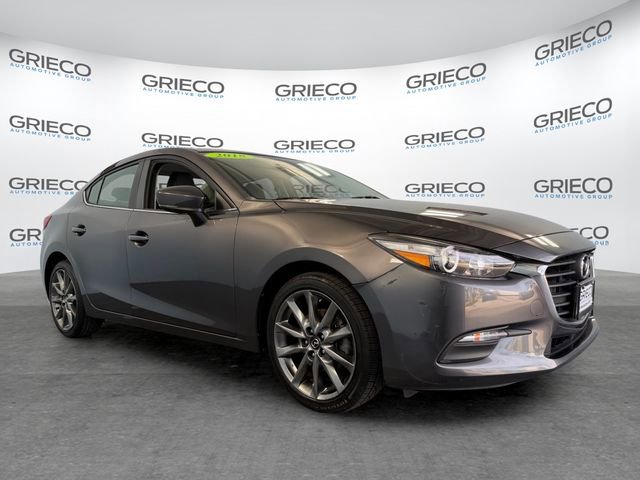 Used 2018 MAZDA MAZDA3 Touring FWD image 1