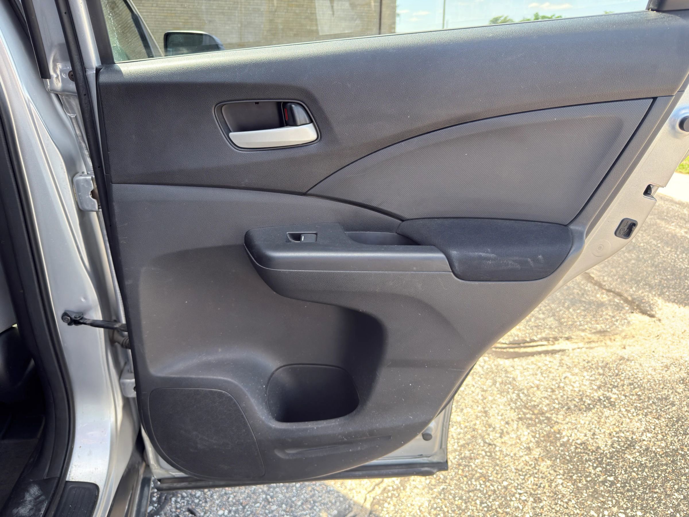 Used 2016 Honda CR-V SE image 27