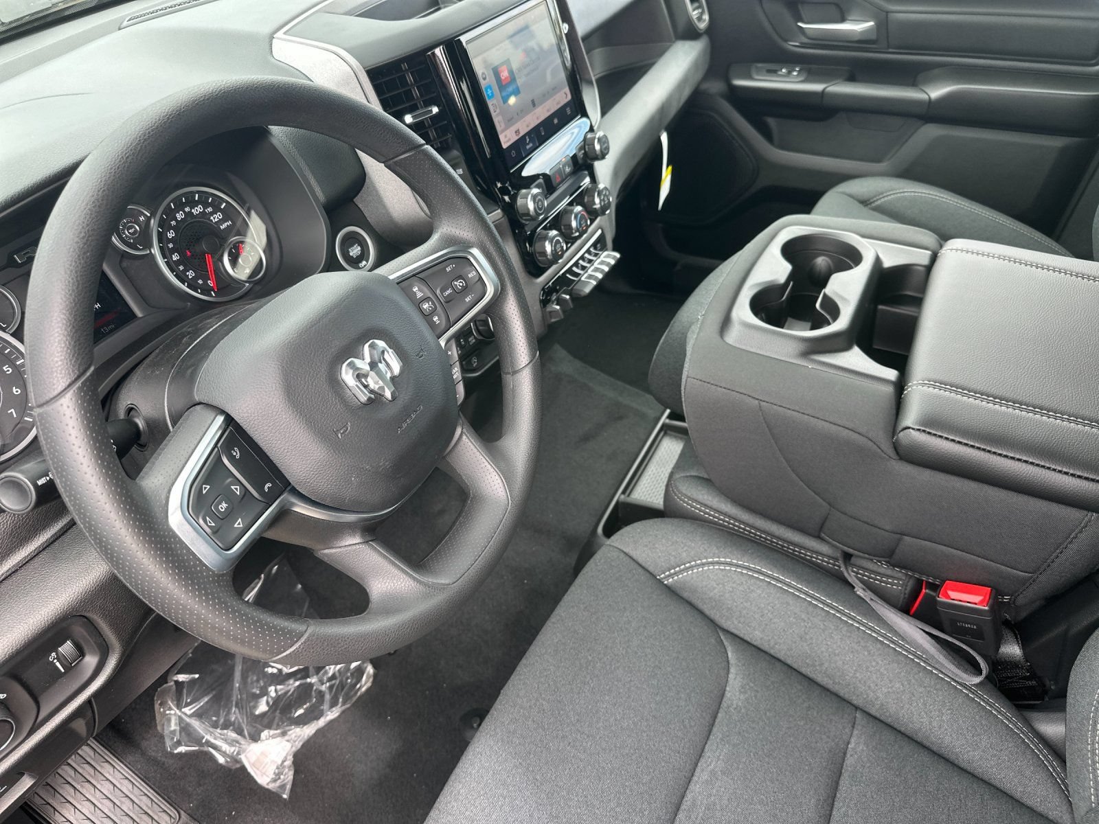 New 2026 RAM 1500 Tradesman AWD/4WD image 10
