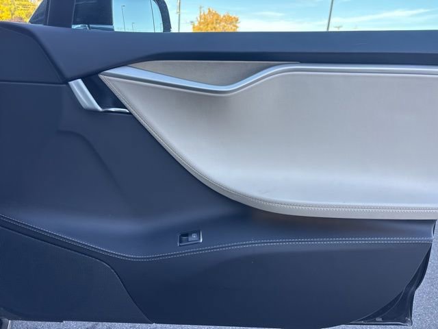 Used 2017 Tesla Model S 75 image 11