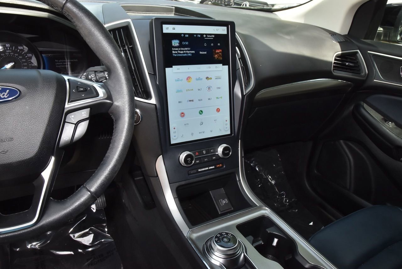 Certified 2022 Ford Edge SEL w/ Sport Appearance Package image 26