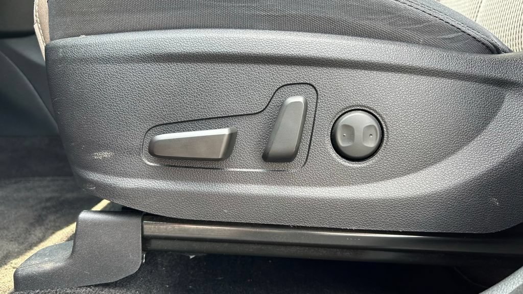 Used 2020 Hyundai Santa Fe SEL AWD/4WD image 23