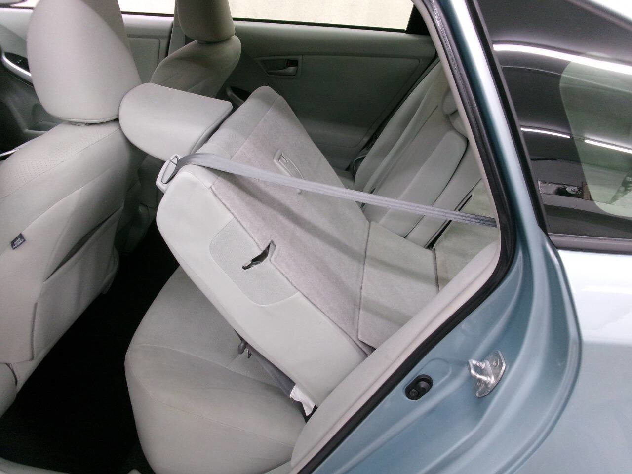 Used 2013 Toyota Prius Two image 21