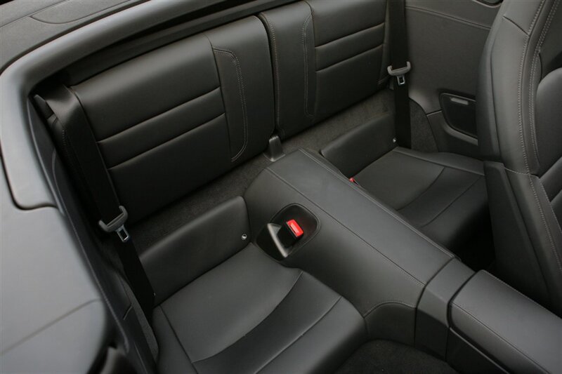 Used 2024 Porsche 911 Carrera w/ Premium Package RWD image 29