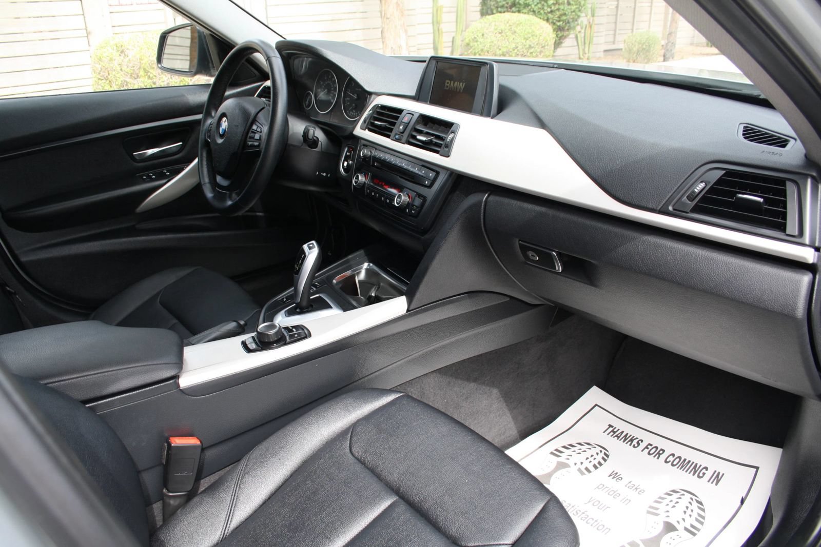 Used 2014 BMW 320i Sedan RWD image 21