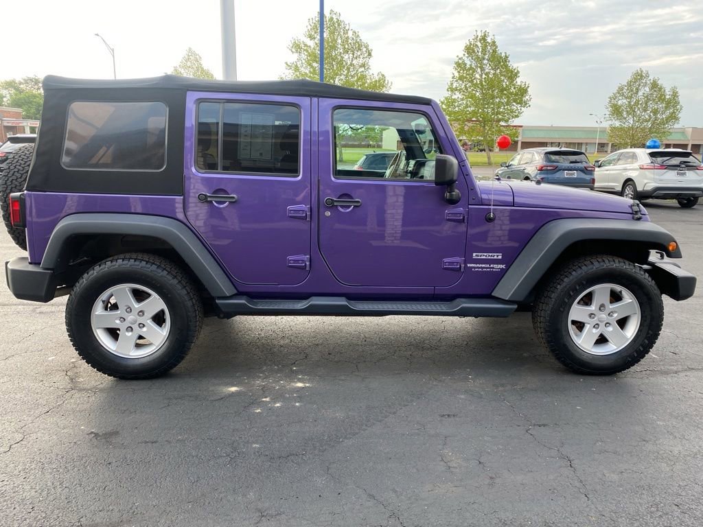 Used 2018 Jeep Wrangler Unlimited Sport S AWD/4WD image 2