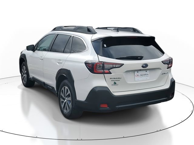 Used 2024 Subaru Outback Premium image 3