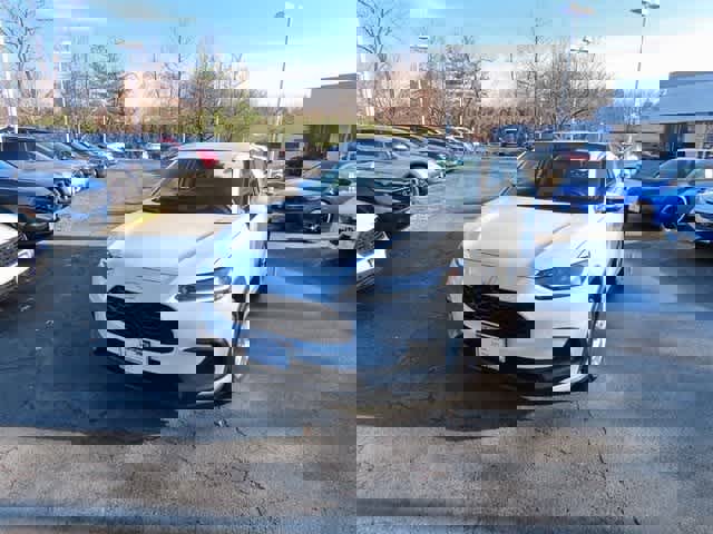 Certified 2023 Honda HR-V LX image 1