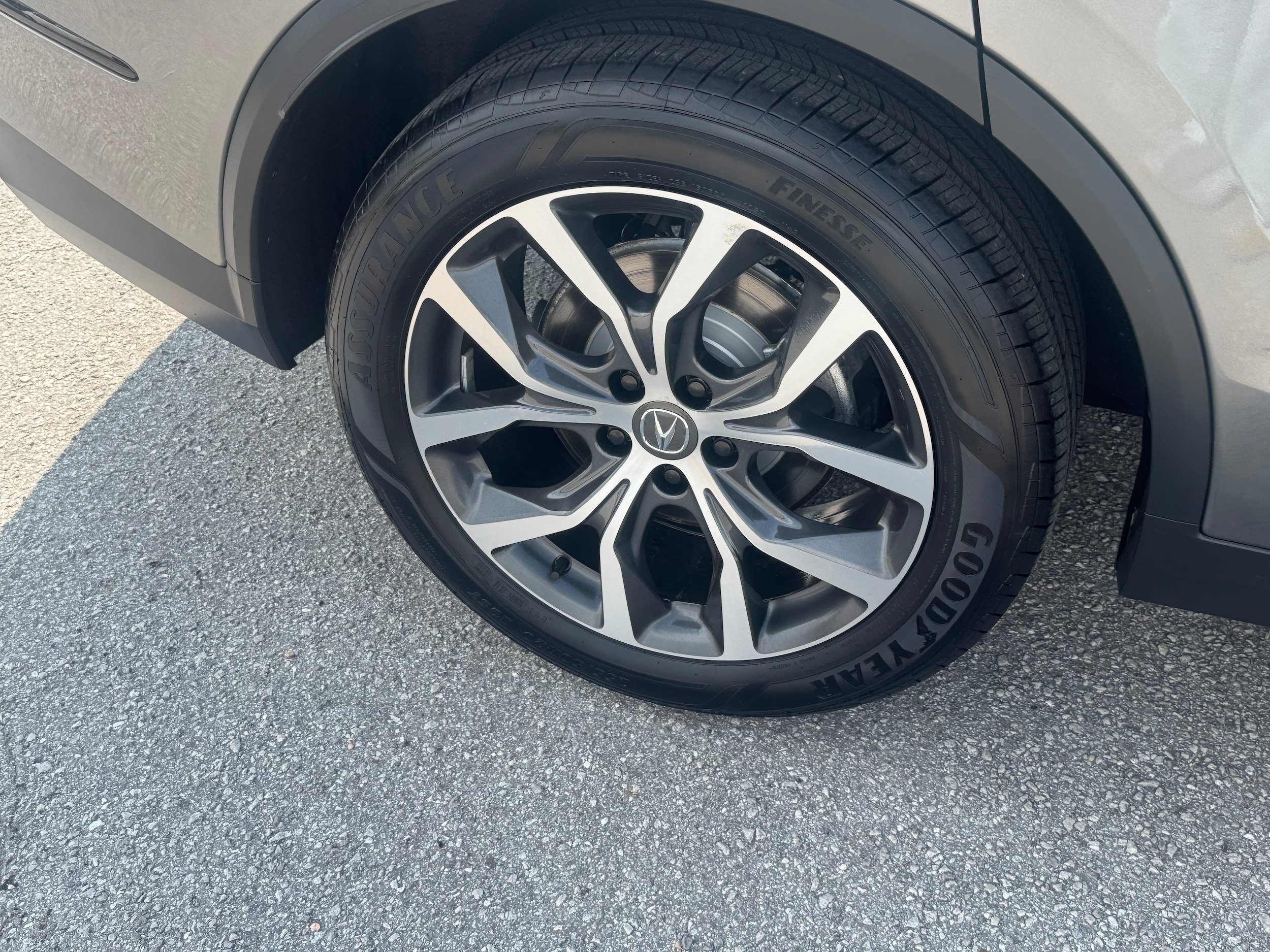 Used 2023 Acura MDX A-Spec AWD/4WD image 6