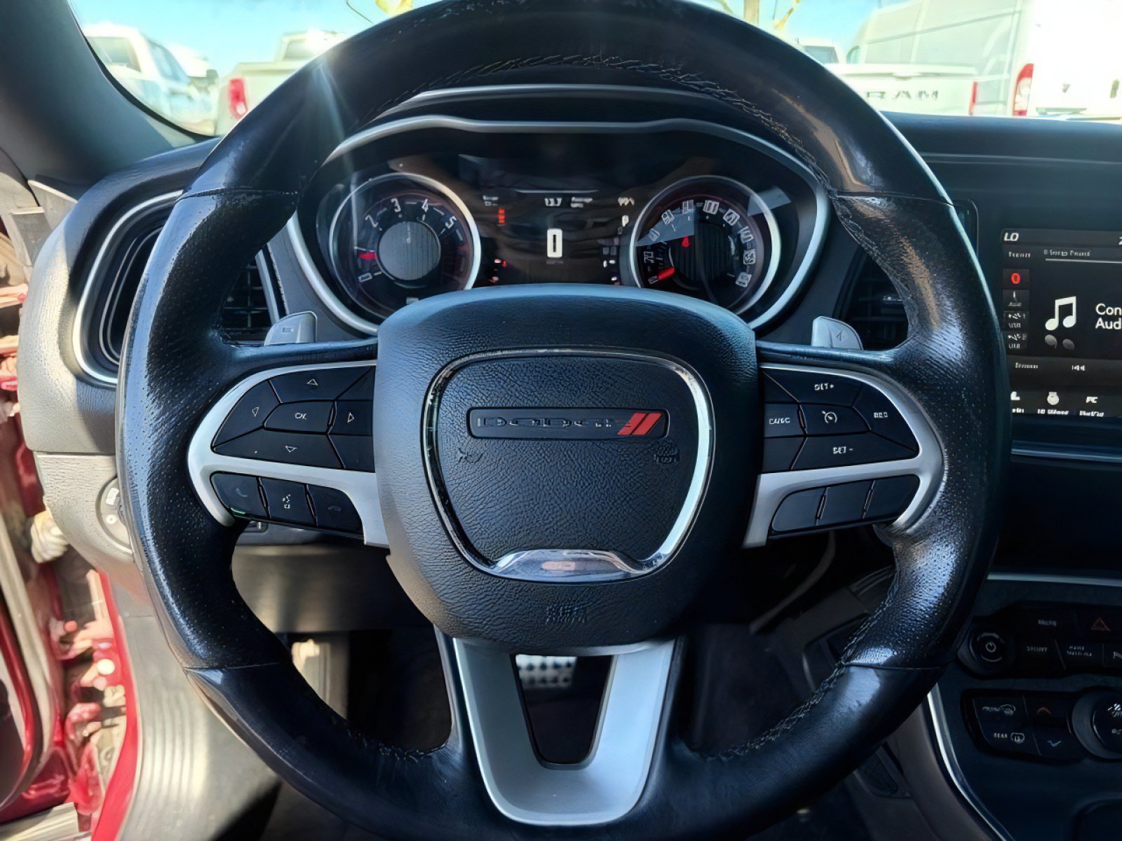 Used 2018 Dodge Challenger R/T Scat Pack w/ Leather Interior Group RWD image 19