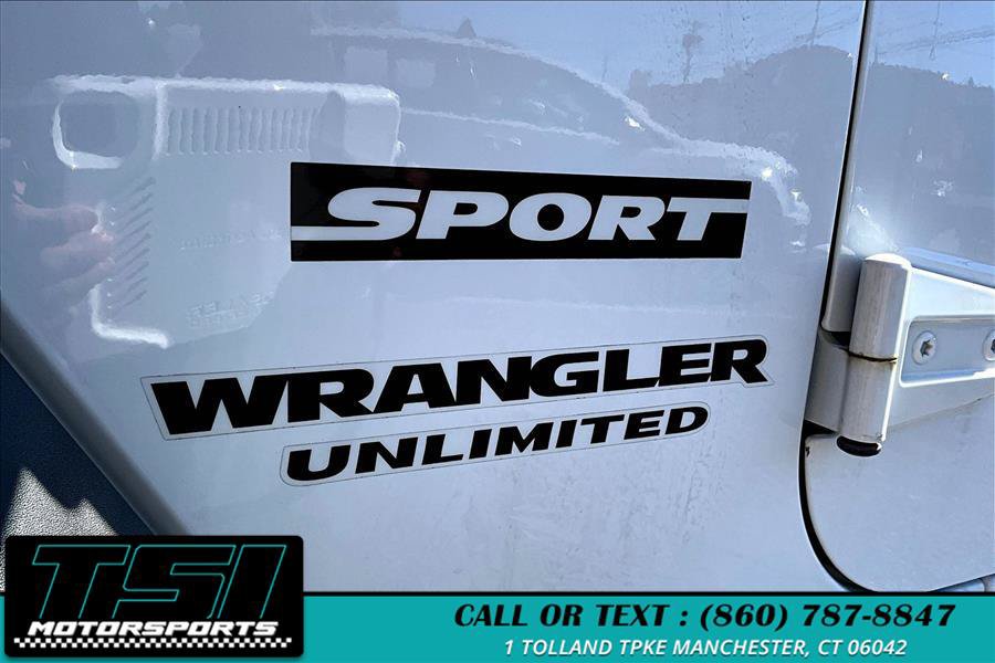 Used 2015 Jeep Wrangler Unlimited Sport w/ Quick Order Package 24S AWD/4WD image 8