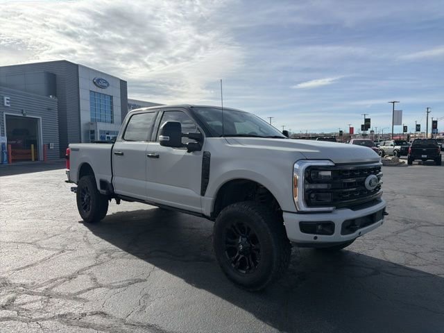 Used 2024 Ford F350 Platinum w/ Tremor Off-Road Package image 2