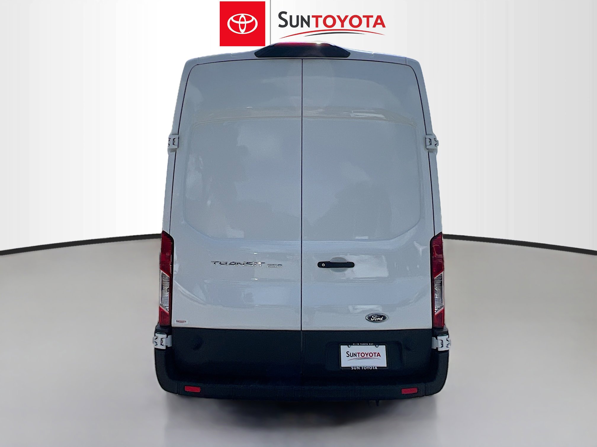 Used 2024 Ford Transit 250 148 High Roof Extended w/ Load Area Protection Package RWD image 5