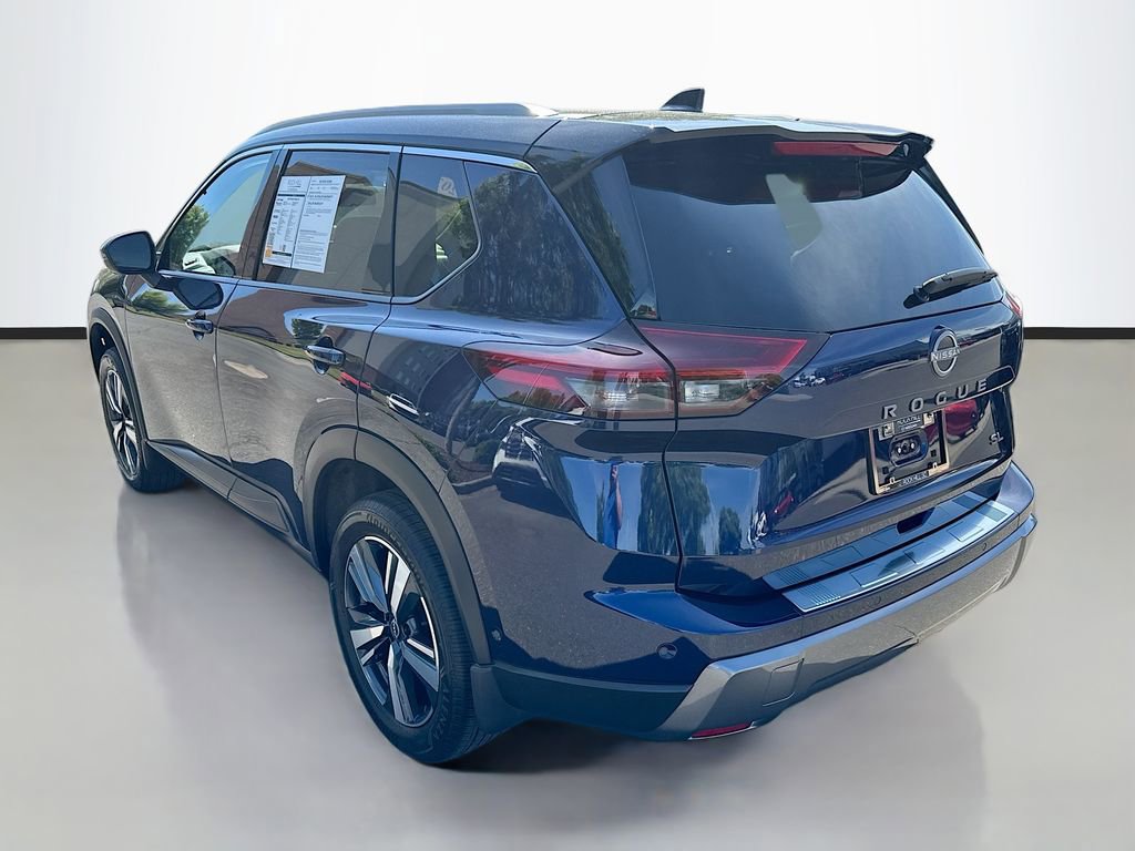 Certified 2024 Nissan Rogue SL FWD image 6