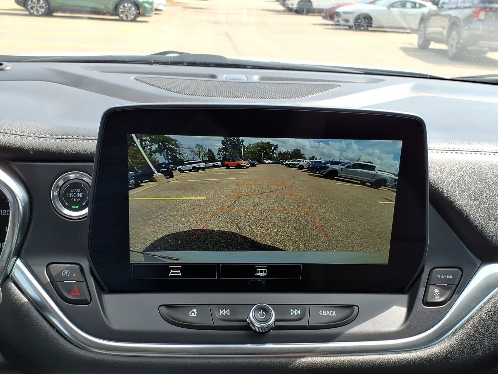 Used 2025 Chevrolet Blazer LT AWD/4WD image 18