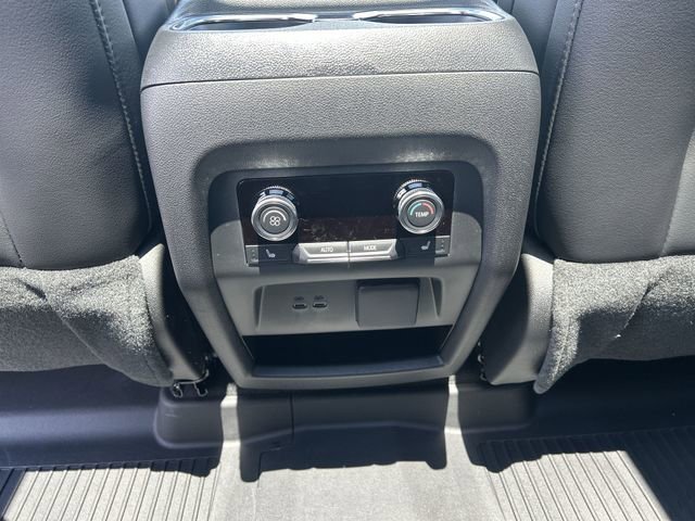 New 2025 Buick Enclave Avenir w/ Super Cruise Package image 39