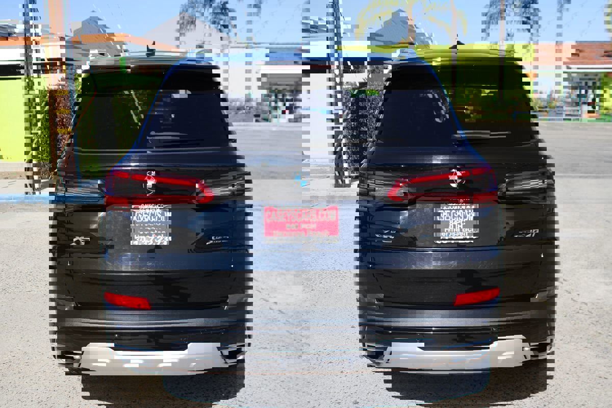 Used 2019 BMW X5 xDrive40i image 4