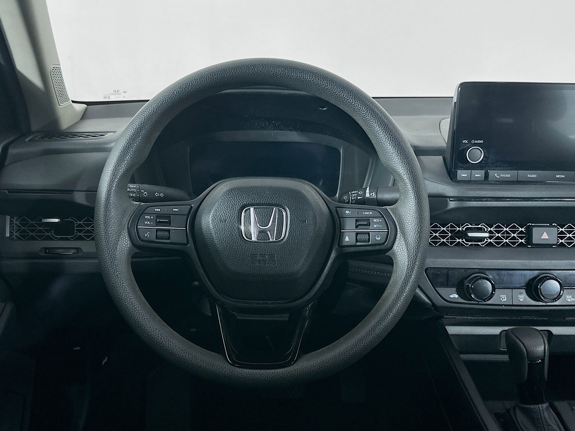 Used 2025 Honda Accord SE image 17