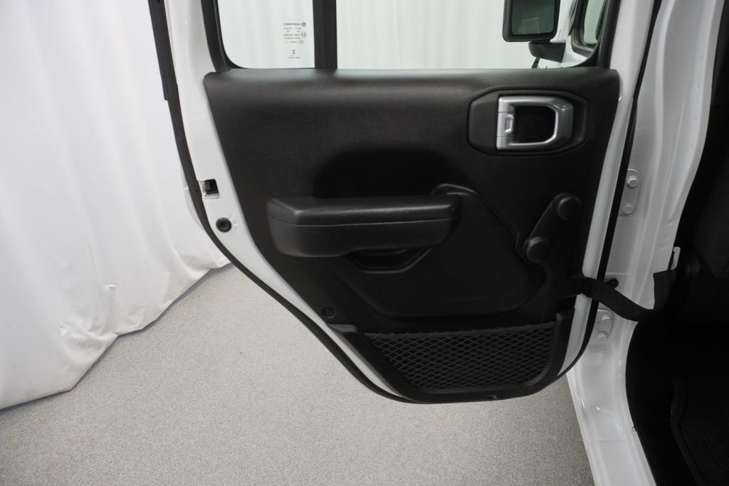 Certified 2024 Jeep Wrangler Sport image 39